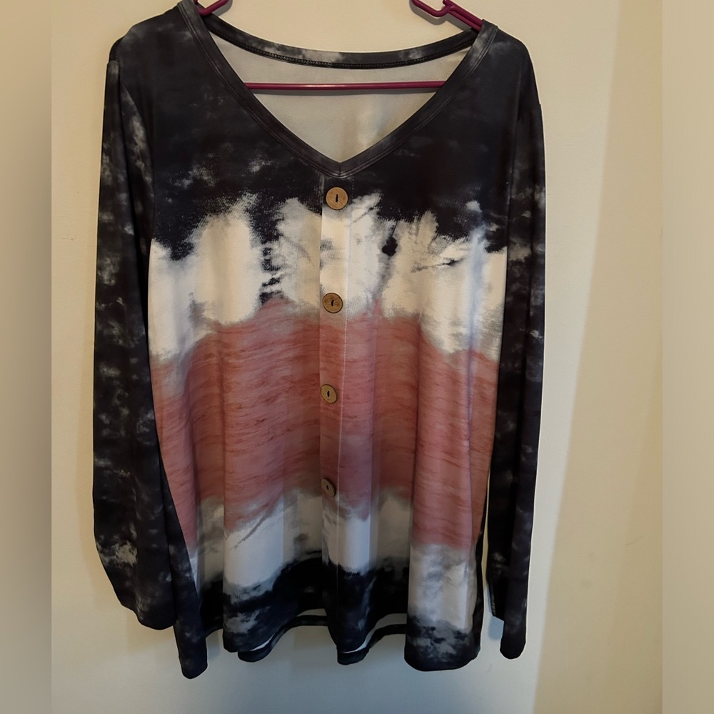 Long sleeve multi colored shirt